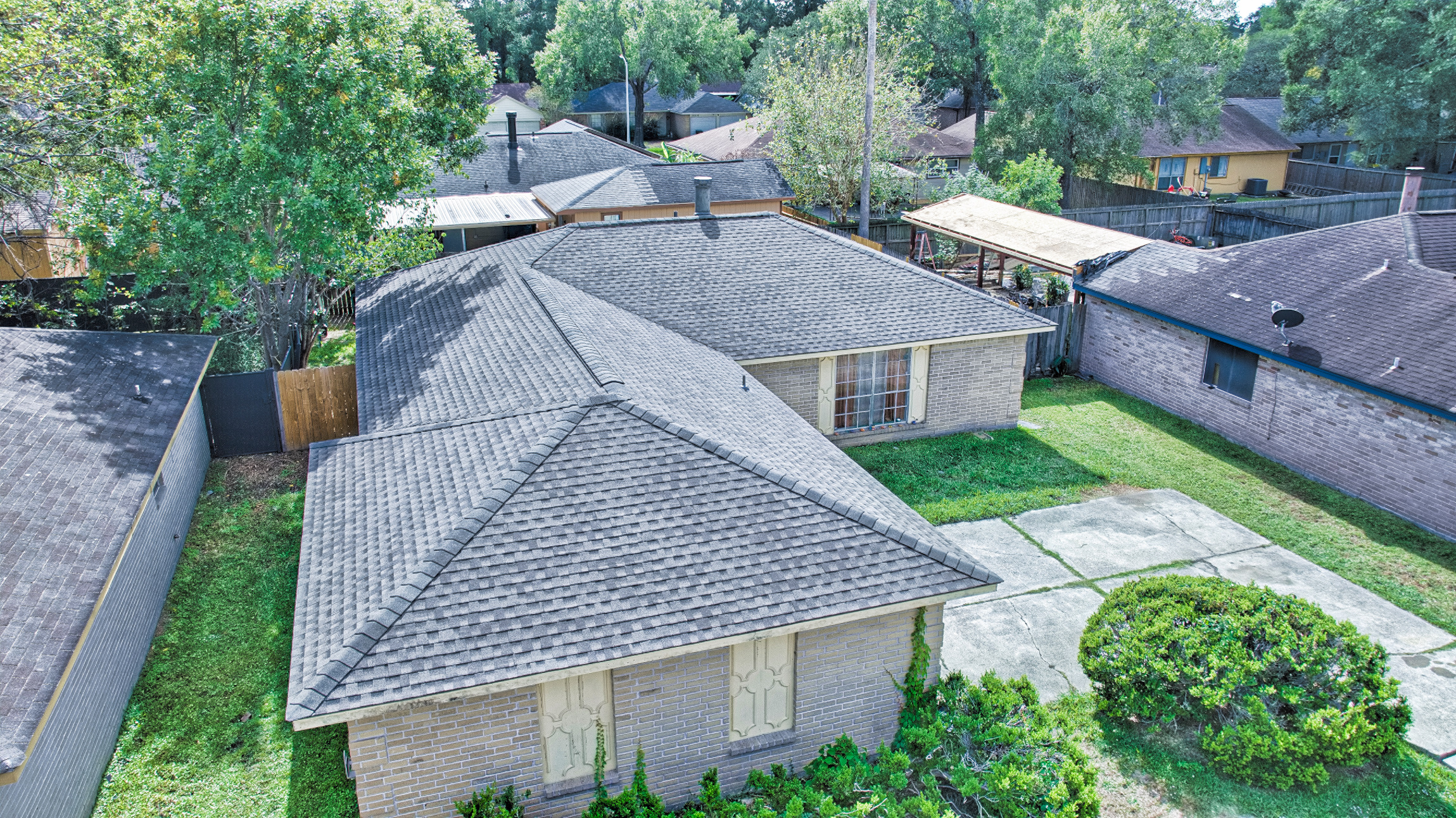 Top Eco-Friendly Roofing Options for Houston Homes